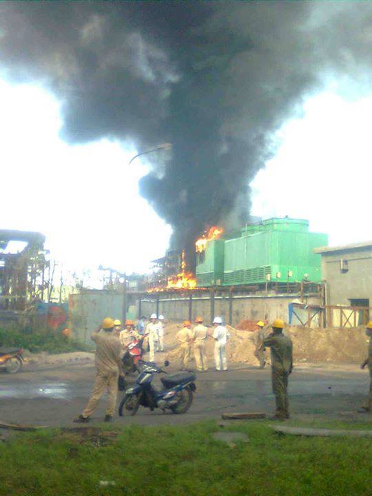 Cháy lớn tại khu sản xuất gang thép Hòa Phát