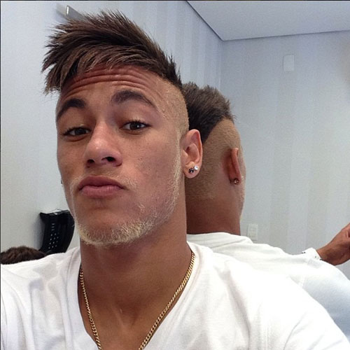 Bóng đá Quốc tế - Hành trình từ cậu bé bốc vác thành siêu sao của Neymar (Hình 3).