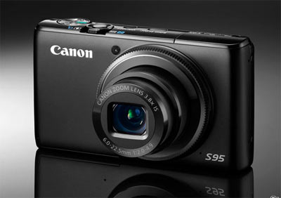 Canon PowerShot S95.