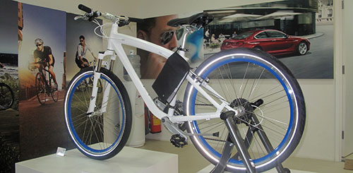 Ô tô-Xe máy - Xe đạp BMW giá gần 50 triệu đồng xuất hiện tại Hà Nội