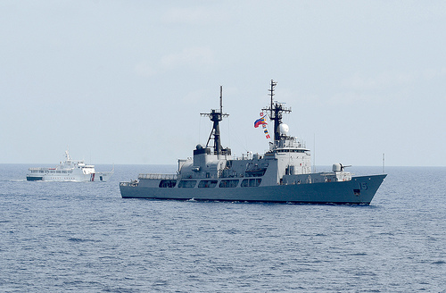 Tiêu điểm - Ảnh 'nóng' của Hải quân Mỹ và Philippines (Hình 11).