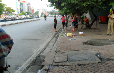 Nóng từ địa phương ngày 19/7: Hà Nội - Xác thai nhi được bỏ cạnh thùng rác