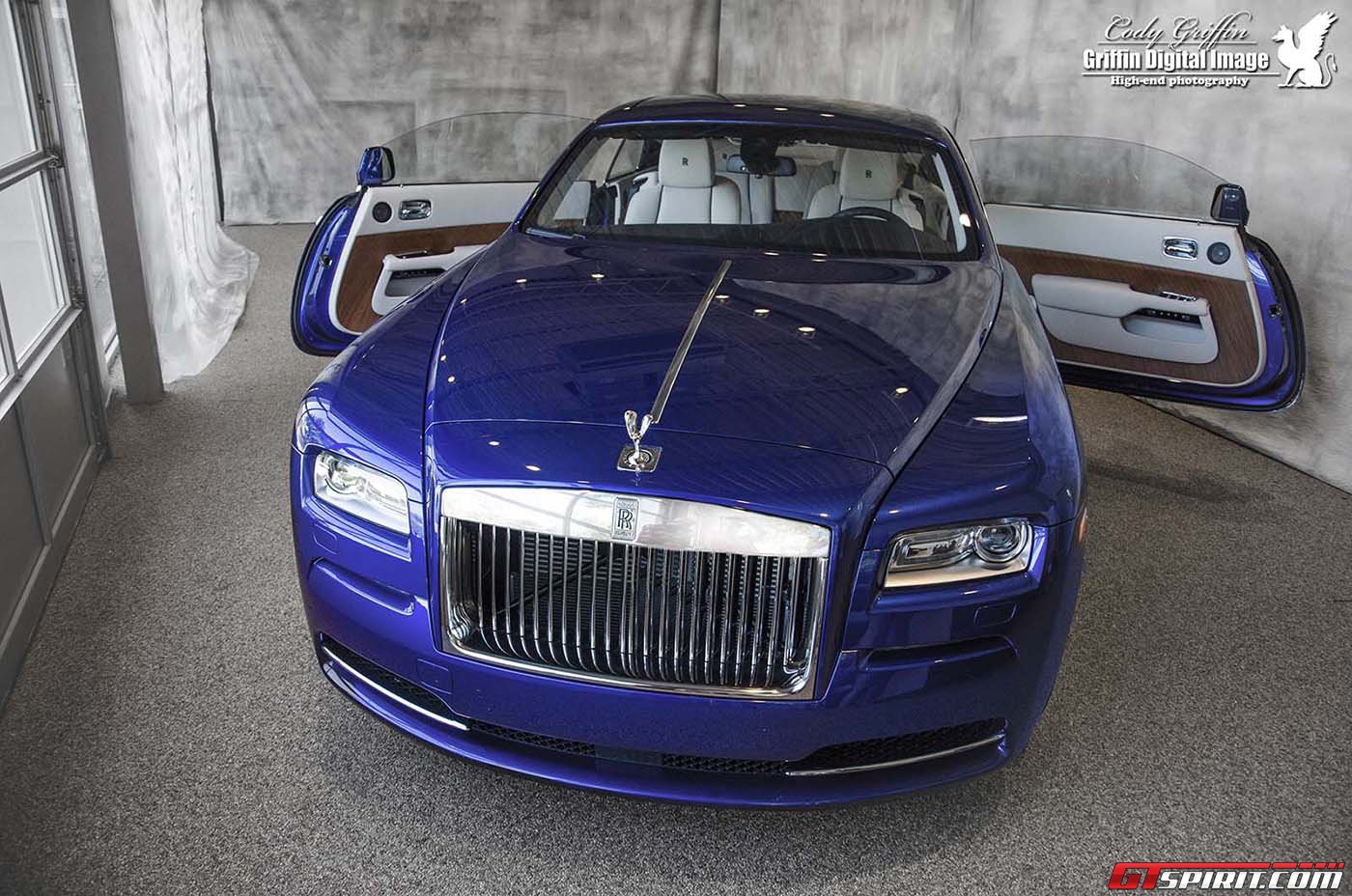 Rolls-Royce Wraith mầu xanh lộ diện ở BostonRolls-Royce Wraith mầu xanh lộ diện ở Boston