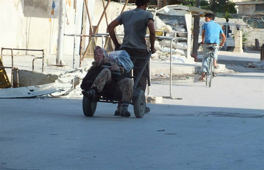Tiêu điểm - Dân thường Syria kiếm ăn trên 'con đường tử thần' (Hình 6).