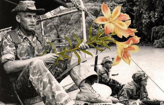 Hình ảnh Triển lãm ảnh “Hoa nơi chiến trường” bị tạm giữ số 6