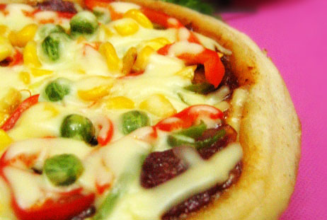 Hình ảnh Cách làm Pizza không cần lò nướng cực đơn giản số 1