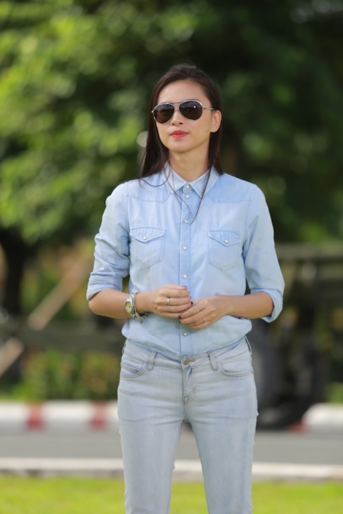 Hình ảnh Ngô Thanh Vân truyền lửa cho thí sinh Vua đầu bếp 2015 số 3