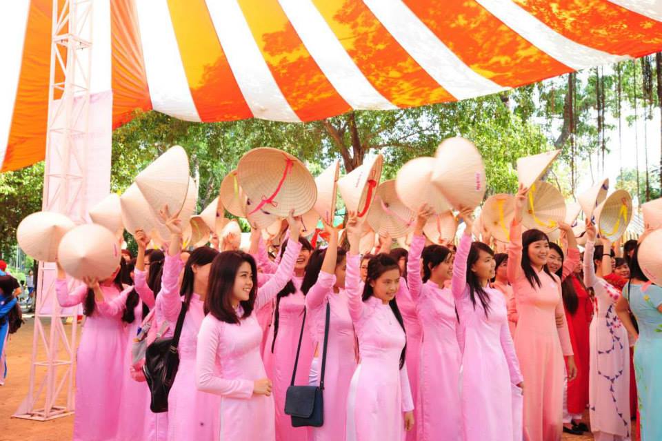 Hình ảnh TP Hồ Chí Minh tổ chức triển lãm lớn về áo dài qua các thời kỳ số 1