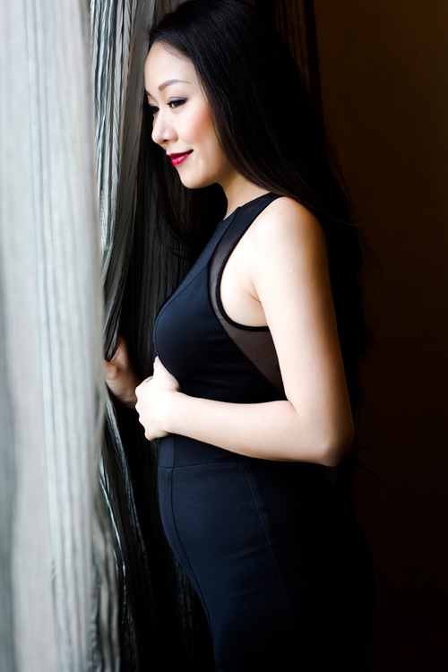 Hình ảnh Hoa hậu Ngô Phương Lan đẹp mặn mà khoe bụng bầu 3 tháng số 2
