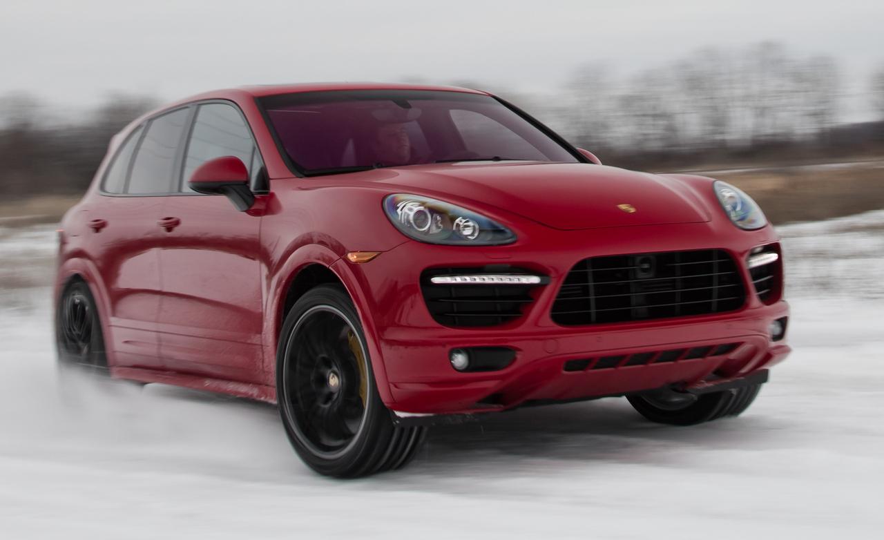 Porsche Cayenne Red