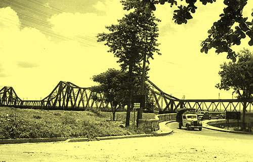 'Buồn cười về ý tưởng xây cầu Long Biên mới giống hệt cũ' 9