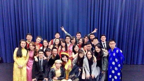 Du học sinh quảng bá văn hóa Việt trên đất Anh 5 Du học sinh quảng bá văn hóa Việt trên đất Anh 5