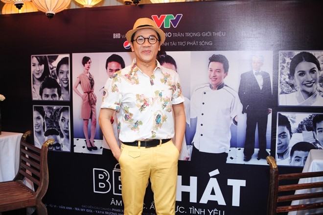 Sơn Tùng M-TP nổi bật trong buổi ra mắt phim 'Bếp hát' Sơn Tùng M-TP nổi bật trong buổi ra mắt phim Bếp hát 12