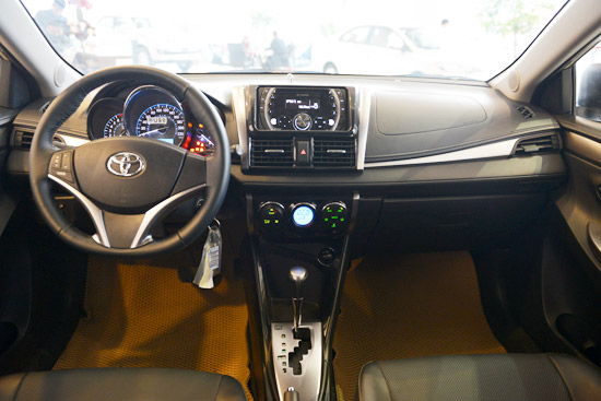 Toyota Vios phá kì vọng doanh số 8