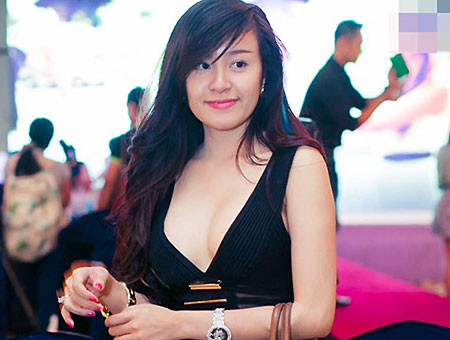 Hotgirl Việt nào là đại sứ game nóng bỏng nhất