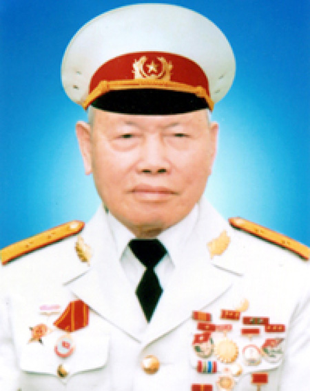 Trung tướng Nguyễn Thế Khánh - người chăm sóc sức khỏe Bác Hồ từ trần