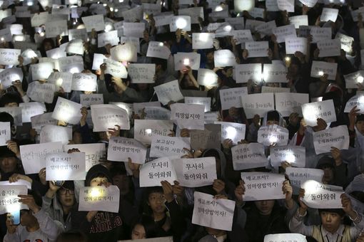 Chìm phà Sewol: Phát hiện nhiều thi thể trôi nổi, số người chết tăng lên 25