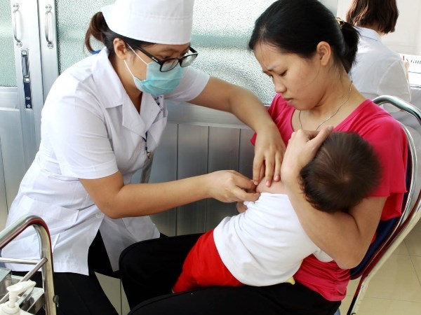 Hà Nội: Tiêm miễn phí vắc-xin sởi cho trẻ nhỏ từ ngày 20/4