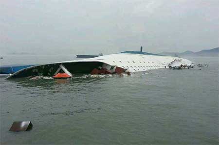 Thuyền viên phà Sewol: Hành khách không thể thoát khỏi vì phà chìm quá nhanh
