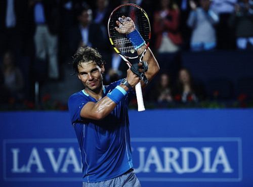 Nadal thẳng tiến vào vòng tứ kết Barcelona Open