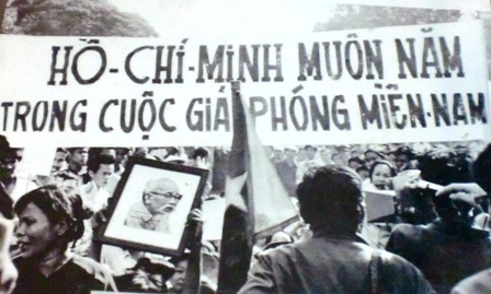 Bức ảnh quý ghi lại khoảnh khắc lịch sử giải phóng Sài Gòn 1975