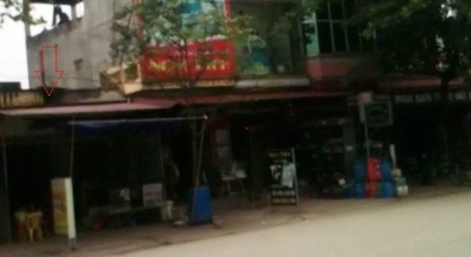 Ngày giỗ mẹ, anh đâm chết em ruột vì chuyện đến muộn Ngày giỗ mẹ, anh đâm chết em ruột vì chuyện đến muộn