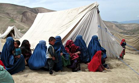 Lở đất Afghanistan: Người sống sót đói lả dù lương thực ngay trước mắt 6