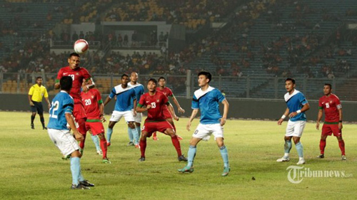 Công Vinh và các ngôi sao Đông Nam Á thua đội tuyển Indonesia