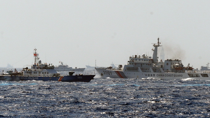 Tình hình biển Đông mới nhất: 99 tàu TQ hộ tống giàn khoan 981 ngày 15