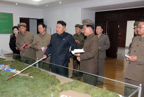 Kim Jong-un thị sát lực lượng Không quân Triều Tiên