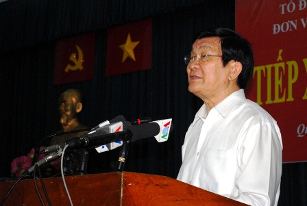 Chủ tịch nước: Anh phải rút trước, nhà của tôi chứ không phải nhà anh