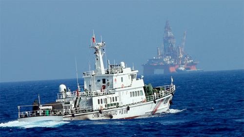 Tin tức biển Đông 18/5: Trung Quốc tăng lên 134 tàu xung quanh giàn khoan trái phép