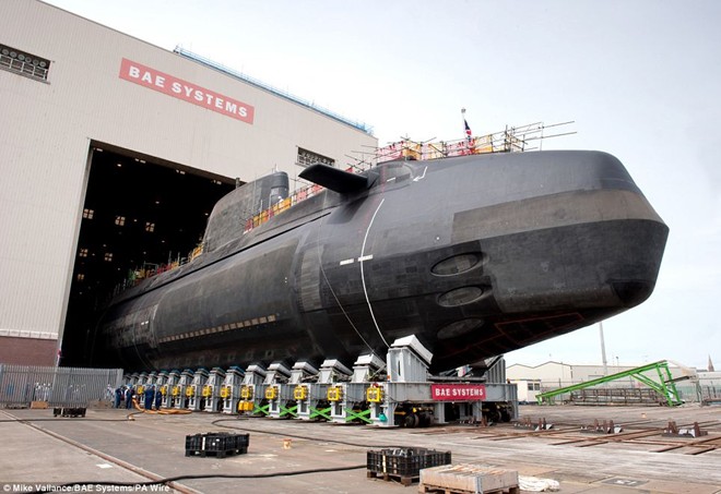 Cận cảnh siêu tàu ngầm 1,7 tỷ USD của Hải quân Hoàng gia Anh 7