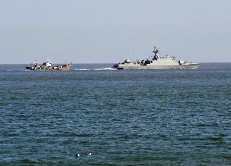 Vượt hải phận truy đuổi tàu cá TQ, Triều Tiên bị Hàn Quốc bắn cảnh cáo