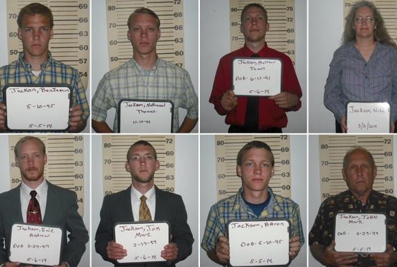 6 anh em trai cưỡng hiếp bé gái 4 tuổi trong 10 năm gây chấn động nước Mỹ