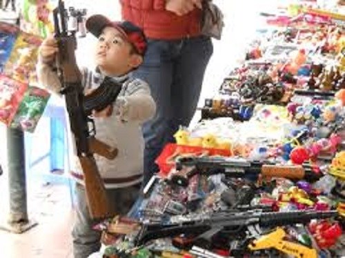 Các loại đồ chơi Trung Quốc nguy hiểm trẻ nhỏ nên tránh xa