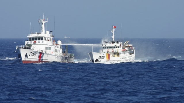 Tin tức biển Đông ngày 29/5: Tàu Trung Quốc bất ngờ có hành động lạ