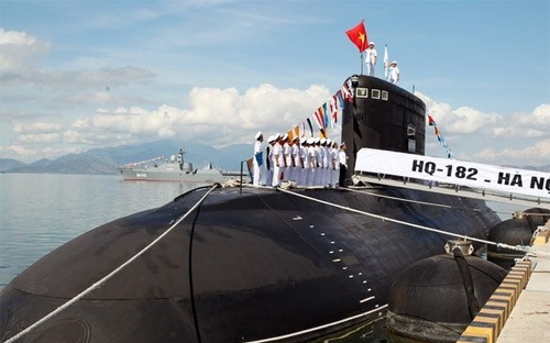 Sắp thêm một tàu ngầm Kilo 2 tỷ USD cập bến Việt Nam