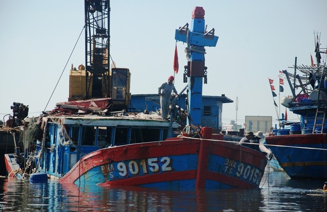 Cận cảnh bằng chứng tố cáo hành động vô nhân đạo của tàu Trung Quốc