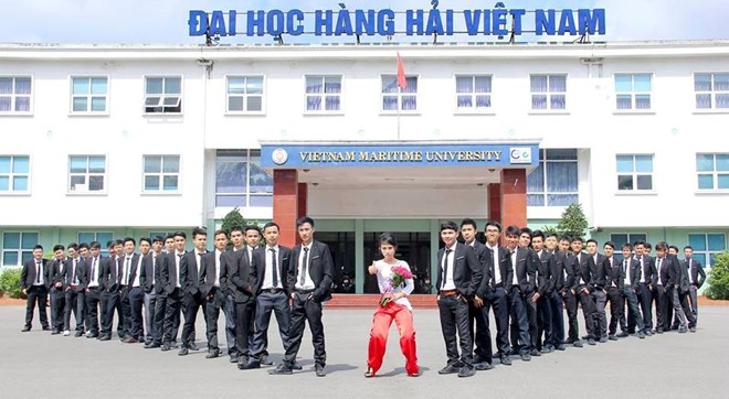 Ảnh kỷ yếu bá đạo của sinh viên ĐH Hàng hải 4 Ảnh kỷ yếu bá đạo của sinh viên ĐH Hàng hải 4