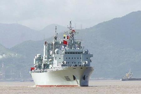 Tàu tiếp tế Qiandaohu, 1 trong số 5 tàu tiếp tế lớn nhất thuộc Type 903A của quân đội Trung Quốc