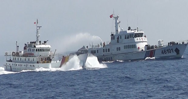 Tình hình biển Đông ngày 12/6: TQ dùng thủ đoạn giăng bẫy tàu VN