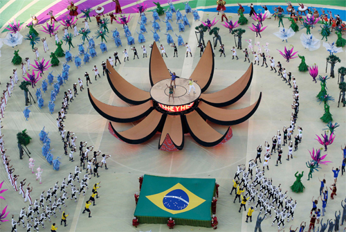 Lễ khai mạc World Cup 2014 ấn tượng với sắc màu sặc sỡ 12