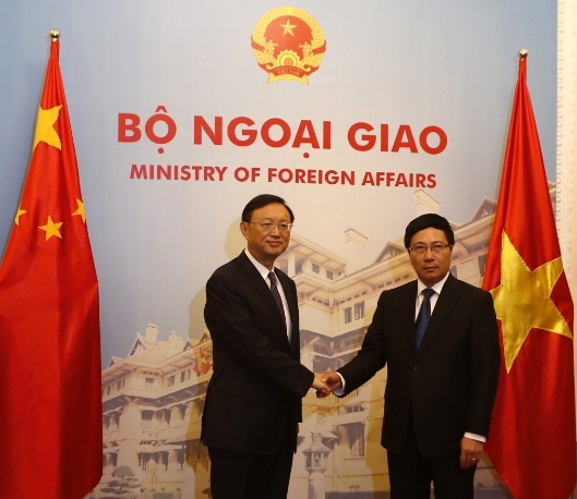 Phó Thủ tướng Phạm Bình Minh và Ủy viên Quốc vụ Trung Quốc Dương Khiết Trì hội đàm