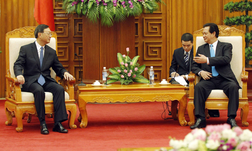 Tiếp Ủy viên Quốc vụ Trung Quốc, Thủ tướng đề nghị hai bên kiểm soát tình hình