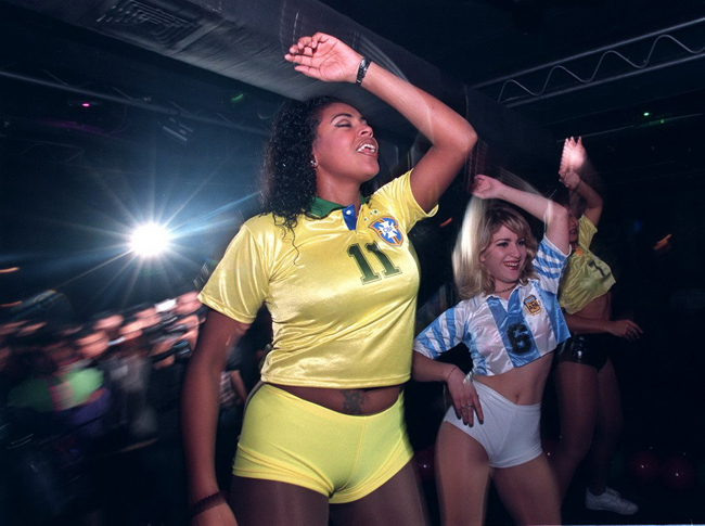 World cup 2014: Chùm ảnh về hoạt động mại dâm qua các kì World Cup