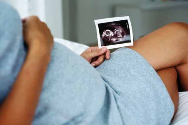 Nữ sinh phá thai 4 lần trước tuổi trưởng thành