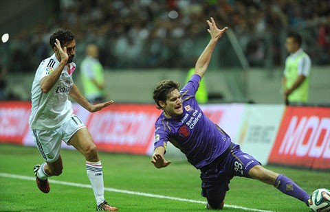 Real Madrid 1-2 Fiorentina: Chết vì chủ quan