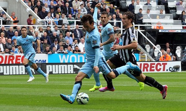 Newcastle 0-2 Man City: Đương kim vô địch khởi đầu hoàn hảo