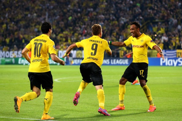 Dortmund 2-0 Arsenal: Thua tâm phục khẩu phục